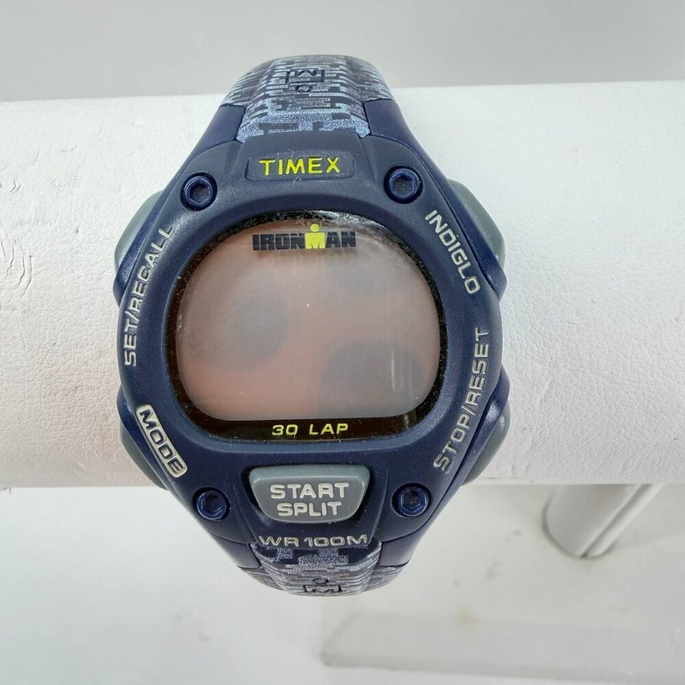 Timex Ironman Triathlon – 30 Lap / Indiglo (WR 100M)
